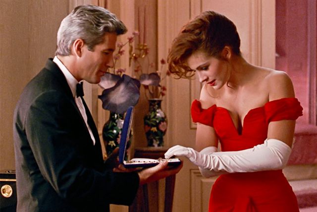 Kultna crvena haljina koju je Julia Roberts nosila u filmu 'Zgodna žena' - 3