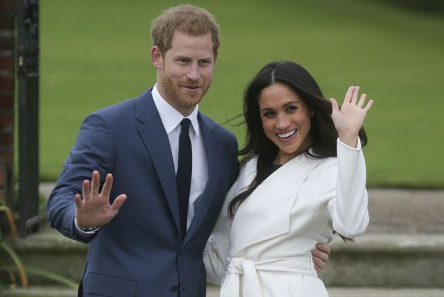 Meghan Markle pokazala je zaručnički prsten - 1