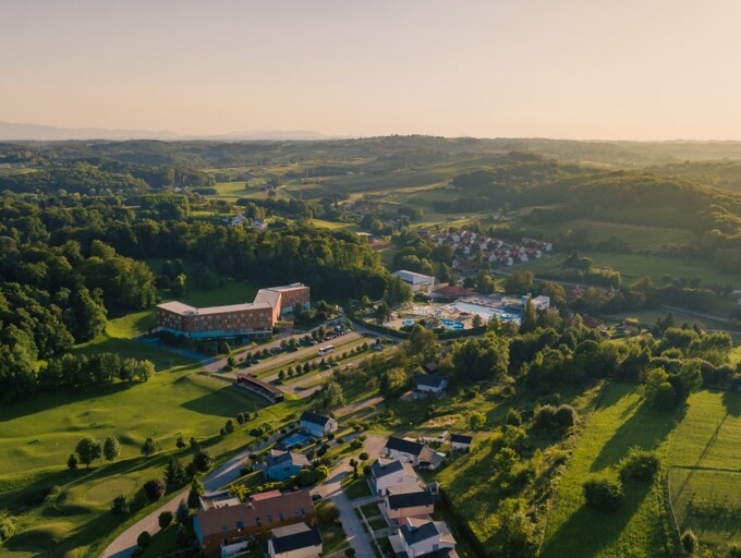 Terme Sveti Martin osvojile su drugo mjesto za najbolju regionalnu HR praksu u kategoriji malih i srednjih poduzeć - 1