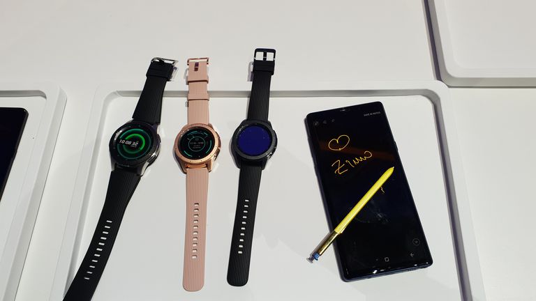 Samsung Galaxy Note9 i Samsung Galaxy Watch (Foto: Zimo)