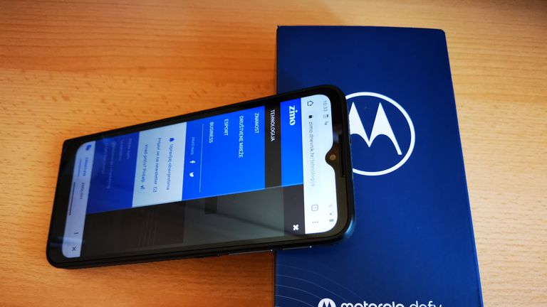 Motorola defy - 3