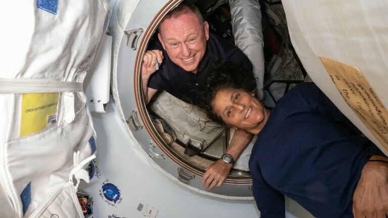 Barry Wilmore i Sunita Williams zarobljeni su u svemiru do 2025. godine