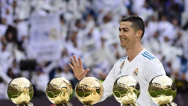 Ronaldo sa svojih pet Zlatnih lopti