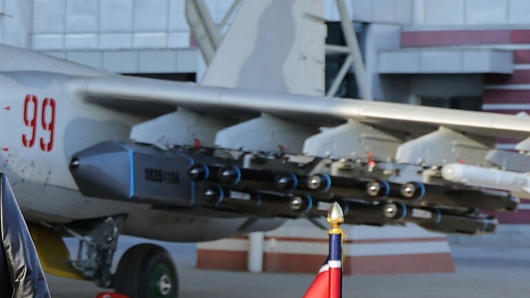 Nepoznati krstareći projektil na sjevernokorejskom Su-25 zrakoplovu