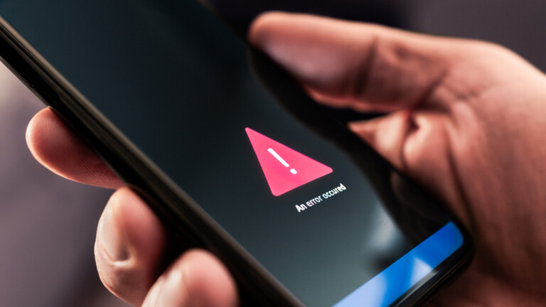 Greška u radu mobitela, ilustracija