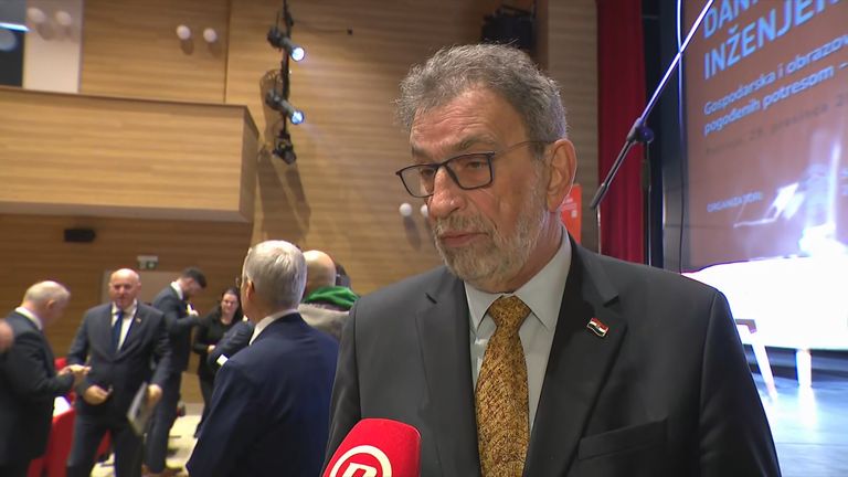 Radovan Fuchs ministar obrazovanja