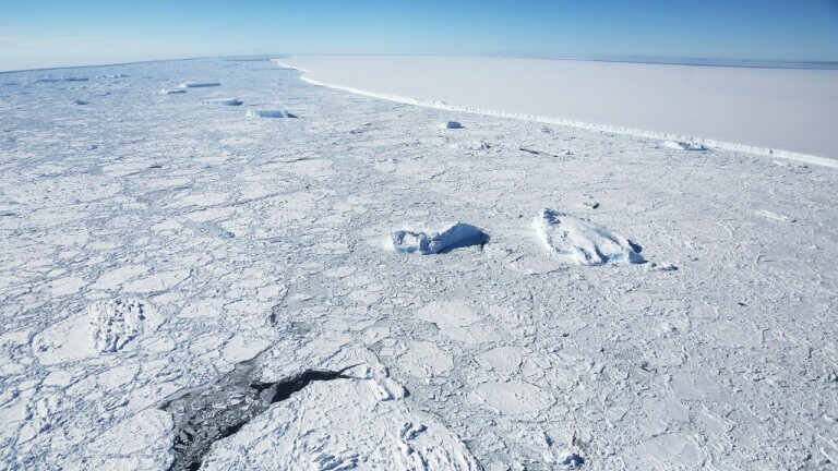 Otapanje leda na Antarktiku