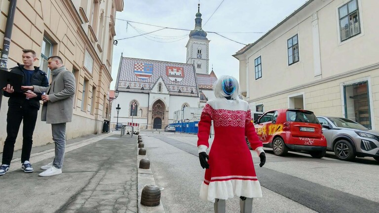 Humanoidna robotica Tonka u Zagrebu