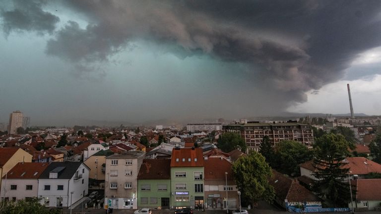 Oblaci nad Zagrebom prije strašne oluje