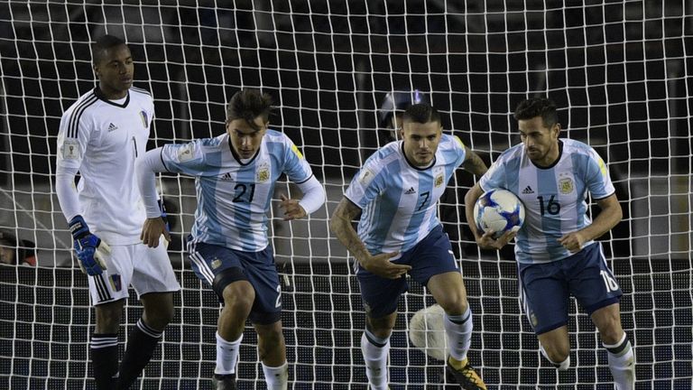 Icardi i Dybala nakon pogotka Argentine