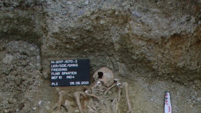 Kostur pronađen s metalnom umjetnom rukom u Njemačkoj