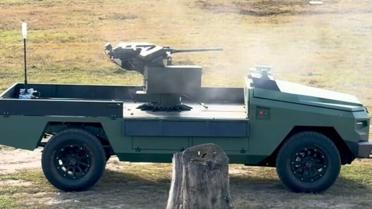 Ukrajinski kopneni borbeni dron Protector