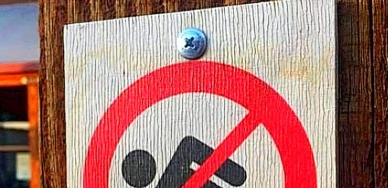 Neobičan znak upozorenja