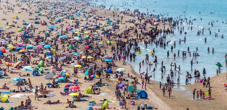 Ljudi na plaži