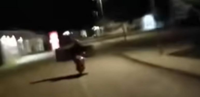 Prijevoz hladnjaka na skuteru