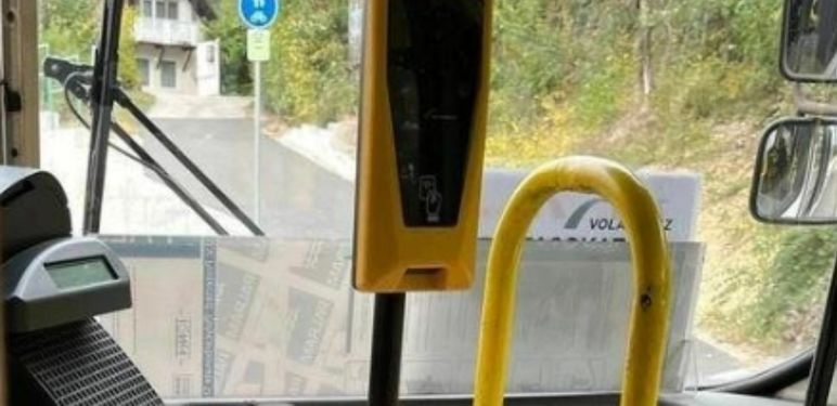 Neobičan dizajn autobusa u Mađarskoj