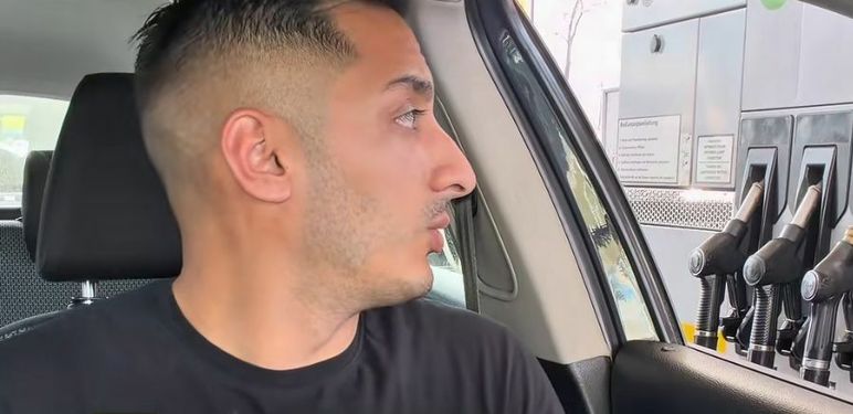 Skeč o cijeni goriva