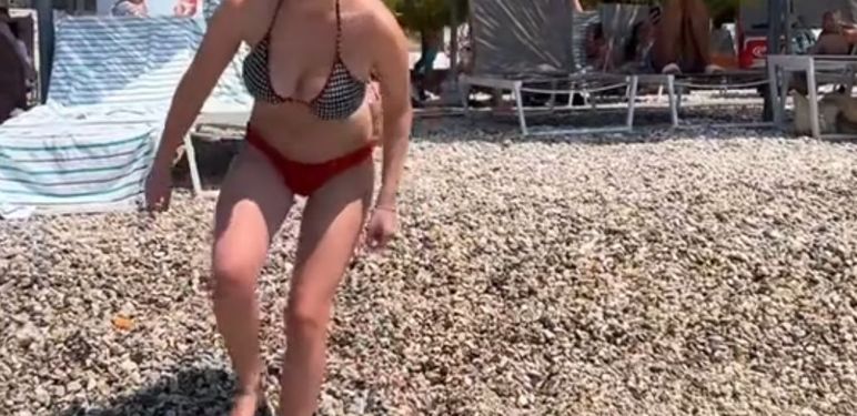 Tegobe s plaže