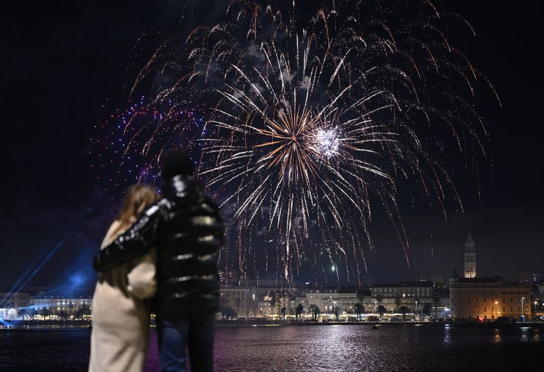 Nova godina u Zagrebu, Splitu, Rijeci, Zadru, Puli, Osijeku, Šibeniku i Dubrovniku - 3