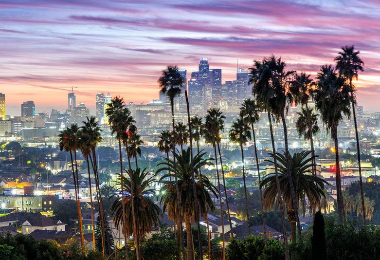 Kako se piše: u L. A.-u ili u L. A.