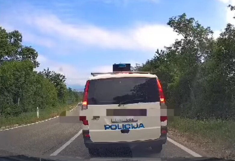 Policajac u koloni
