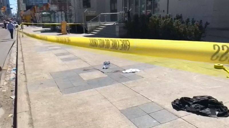 Bijeli kombi pregazio pješake u Torontu (Foto: Reuters)