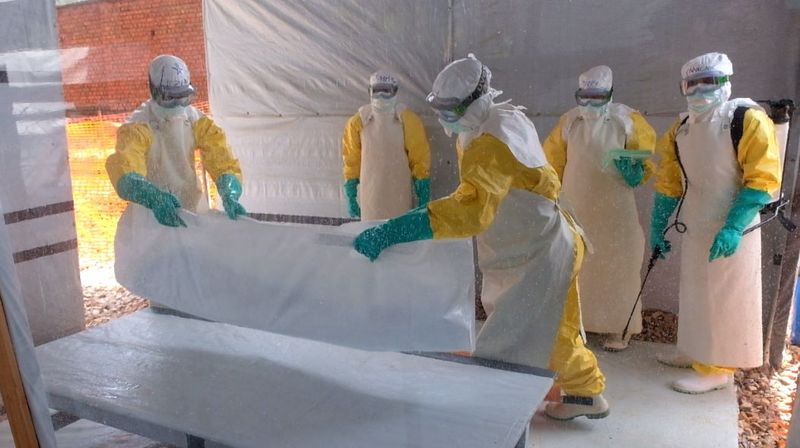 Improvizirana bolnica za borbu protiv ebole (Foto: Dnevnik.hr)