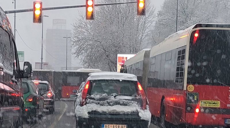Problemi u prometu zbog snijega - 1