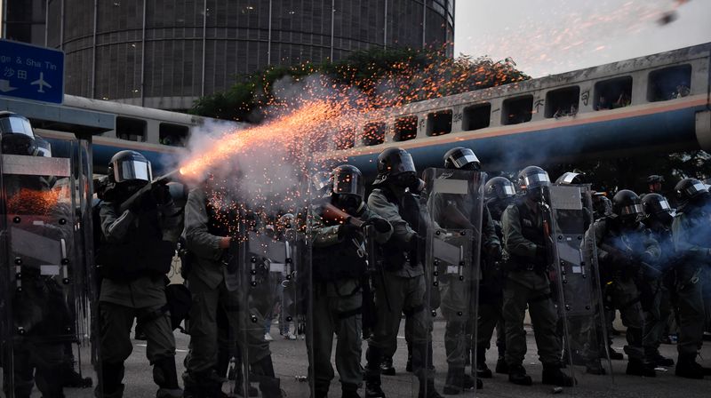 Novi neredi u Hong Kongu (Foto: AFP)