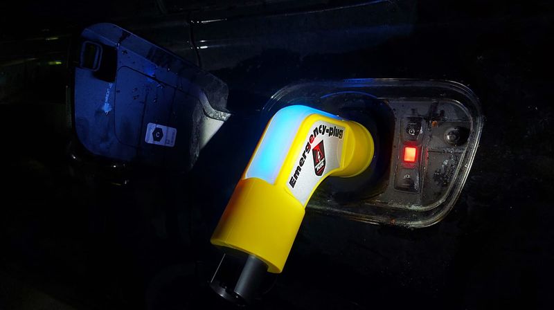 Požar automobila u Zagrebu - 1