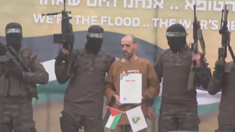 VIDEO/FOTO Oslobođena tri taoca, prije puštanja Hamas im je naredio: "Ovo  morate napraviti!"