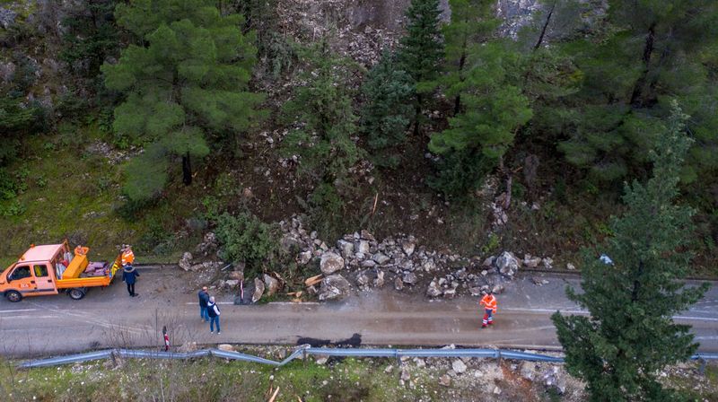 Odron na cesti Omiš - Radmanove mlinice - 18