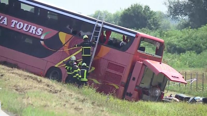 Kosovski autobus sletio kod Slavonskog Broda