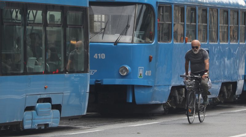 Zastoj tramvaja u Vlaškoj zbog nestanka struje - 1