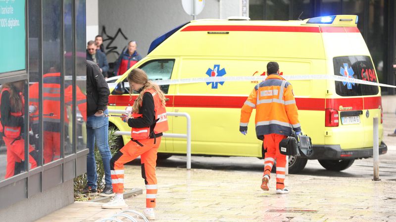 Očevid nakon pokušaja pljačke banke u Splitu - 1