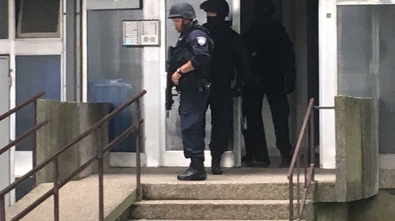 Policija istražuje što se dogodilo u Novom Zagrebu (Foto: dnevnik.hr) - 7