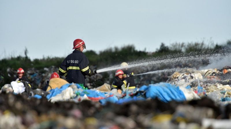 Veliki požar na deponija smeća u Totovcu (Fhoto: Vjeran Zganec Rogulja/PIXSELL) - 1