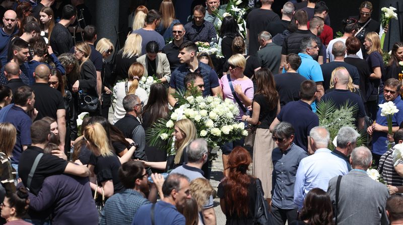 Sprovod kćeri obitelji Kobiljski - 8