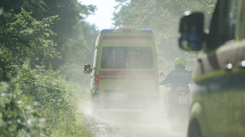 Hitne službe na mjestu pada aviona - 1