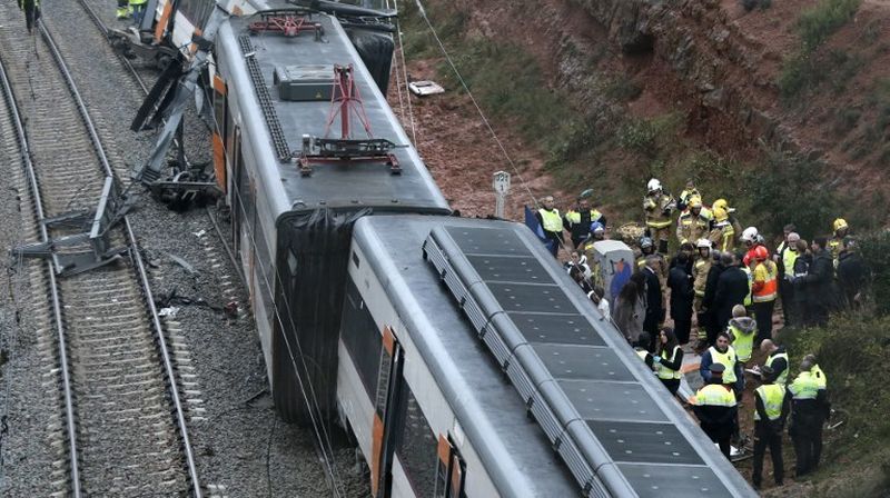 Željeznička nesreća u Španjolskoj (Foto: AFP) - 5