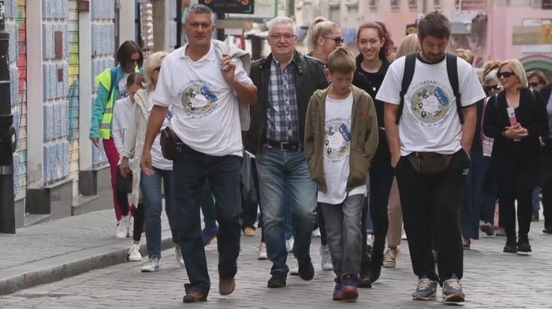 Mimohod (Foto: Dnevnik.hr)