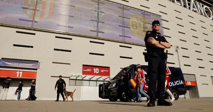 Policija pred utakmicu Atletico Madrida i Borussije Dortmund