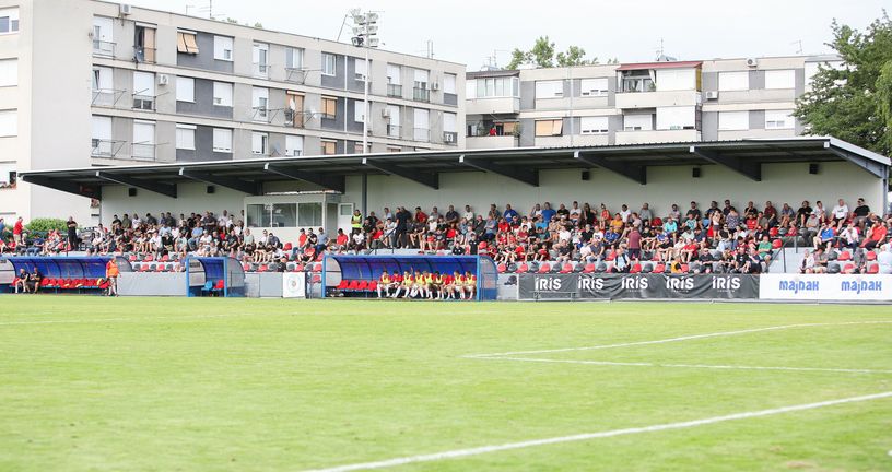 Stadion nogometnog kluba Kustošija