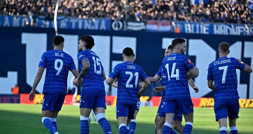 Dion Drena Beljo i igrači Dinama slave pogodak