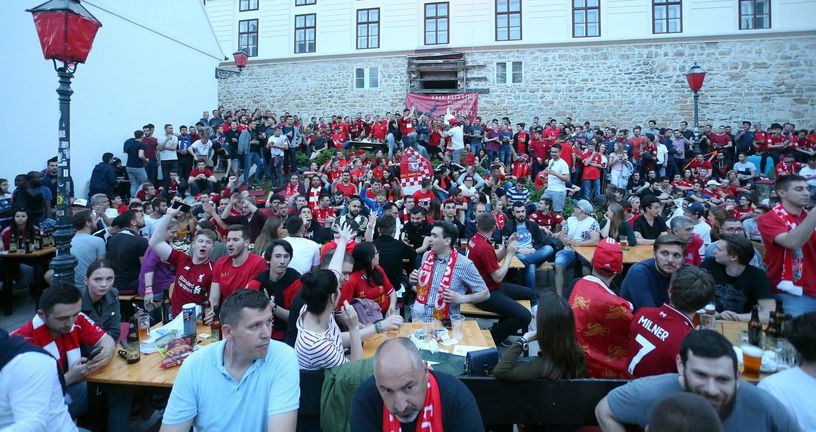 Klub navijača Liverpoola Hrvatska  na najvećem okupljanju do sada