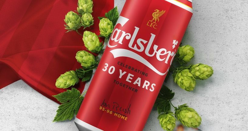 Obljetničko izdanje Carlsberga - crvena limenka s potpisom Iana Rusha