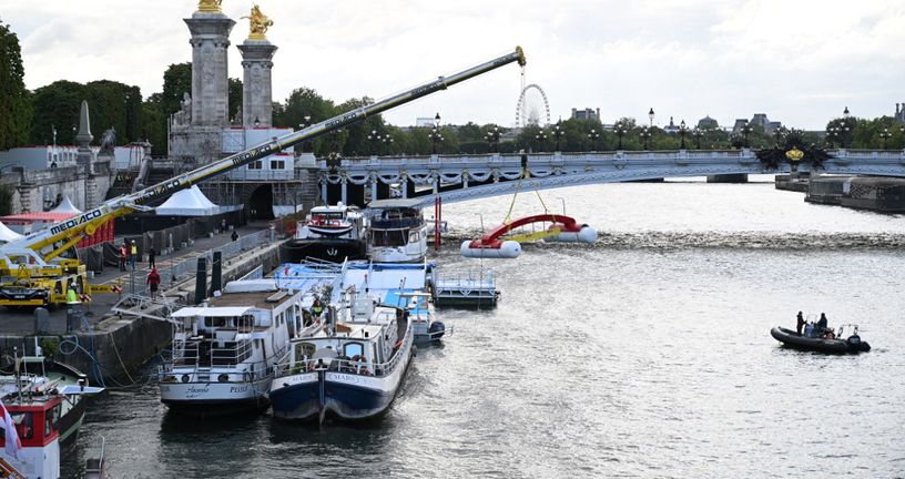 Zagađena rijeka Seina u Parizu