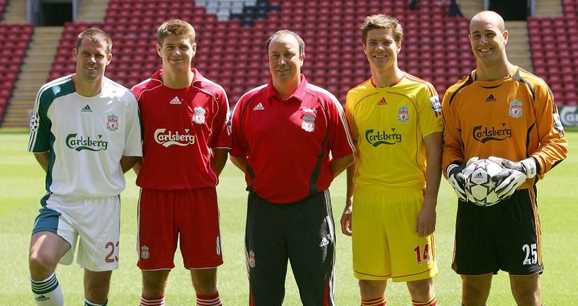 Carragher, Gerrard, Benitez, Alonso i Reina