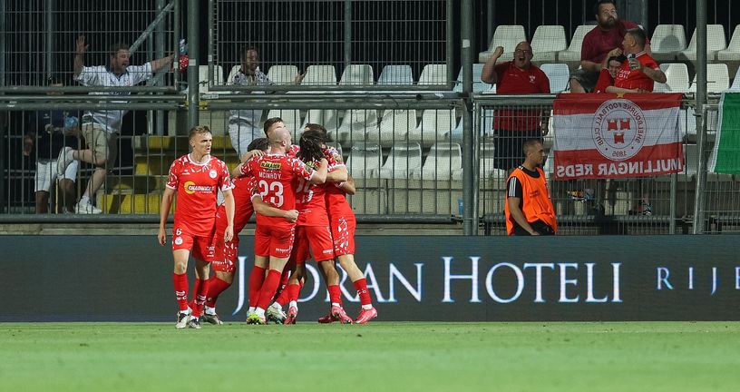 Nogometaši i navijači Shelbournea