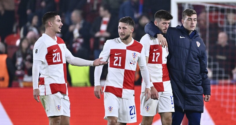 Franjo Ivanović (prvi lijevo)